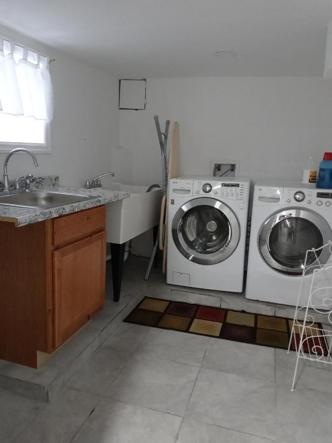 "Cozy Basement Retreat Just 40 Minutes To Nyc!" Apartamento Irvington Exterior foto