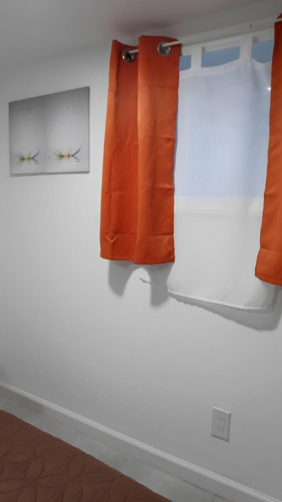 "Cozy Basement Retreat Just 40 Minutes To Nyc!" Apartamento Irvington Exterior foto